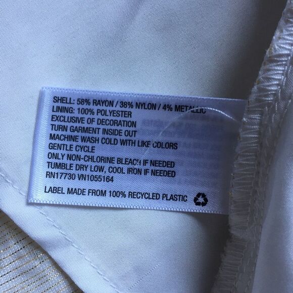 A New Day Cream Velvet Sleeveless Floral Top Blouse - Picture 7 of 7